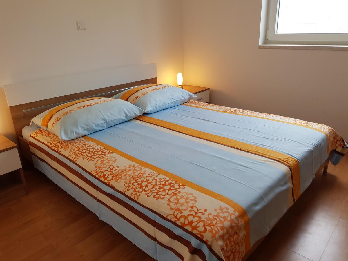 Apartment Onbria Mar Medulin Eksteriør bilde